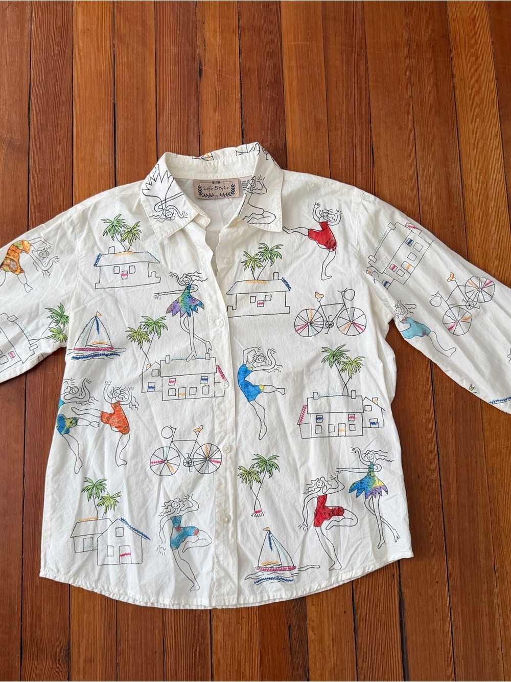 Vintage Beach-Themed Button-Up Top